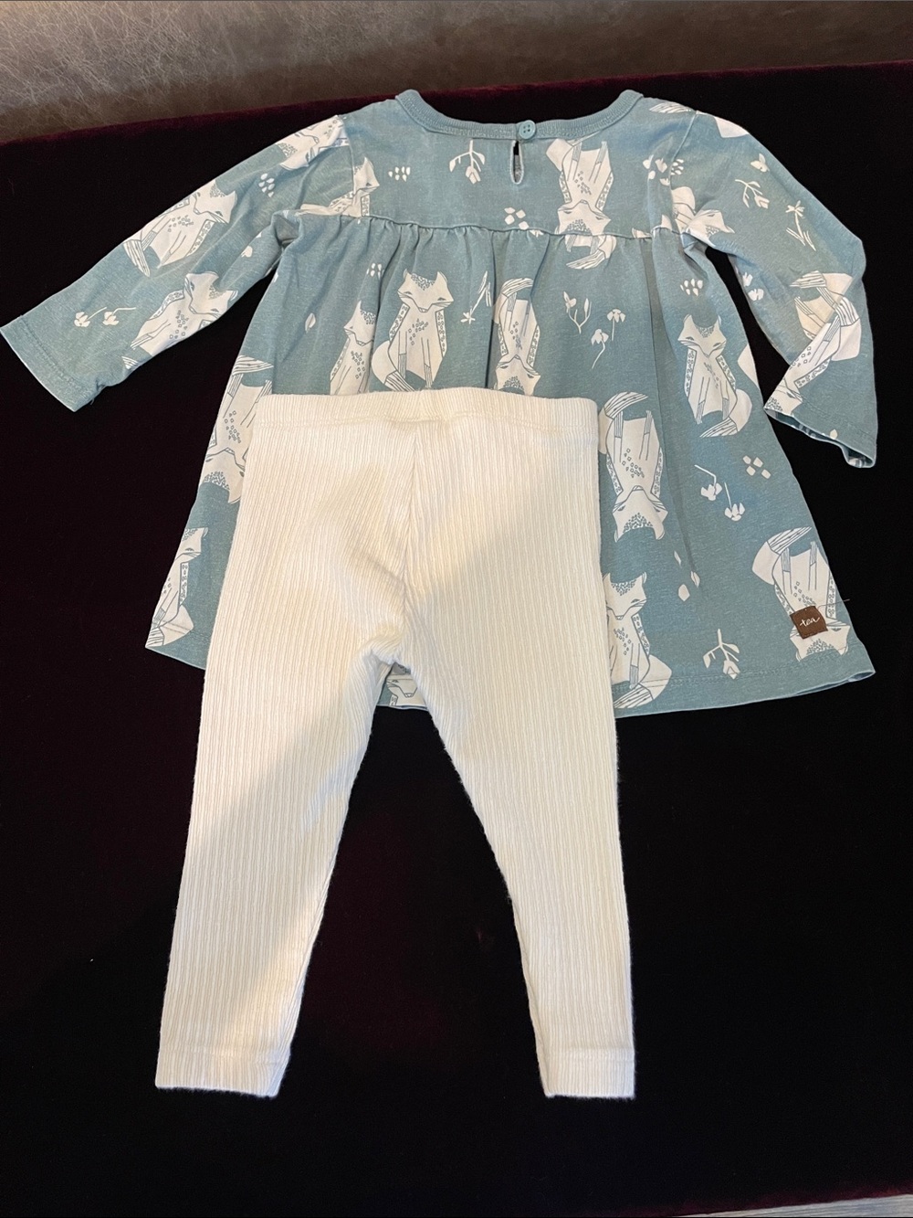 Tea Collection Teal, Fox Print Top with Cream Leggings - Picture 4 of 5